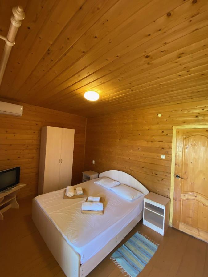 Hotel Kistrik Gudauta Εξωτερικό φωτογραφία