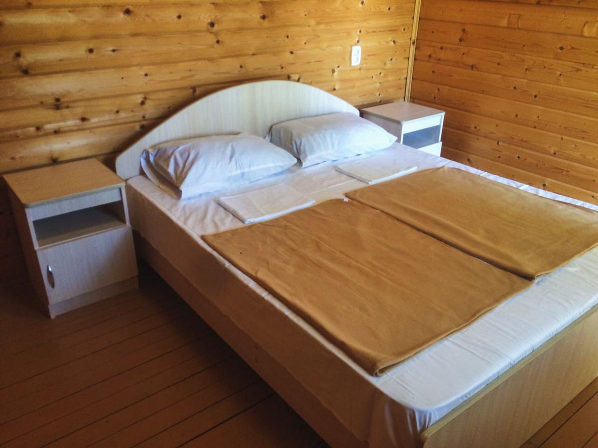 Hotel Kistrik Gudauta Εξωτερικό φωτογραφία
